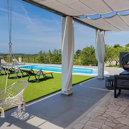 Pet Friendly In With House Sea View Holiday home *
