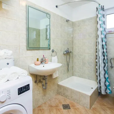 Pet Friendly In With House Sea View Holiday home *