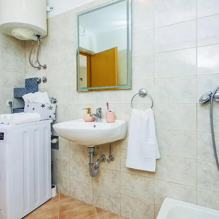 Pet Friendly In With House Sea View Holiday home *